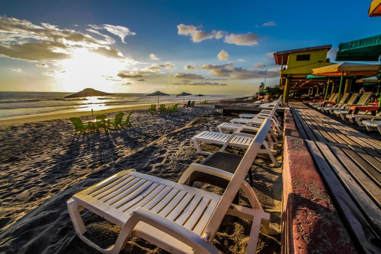 Hotel Estero Y Mar Playa el Pimental ภายนอก รูปภาพ