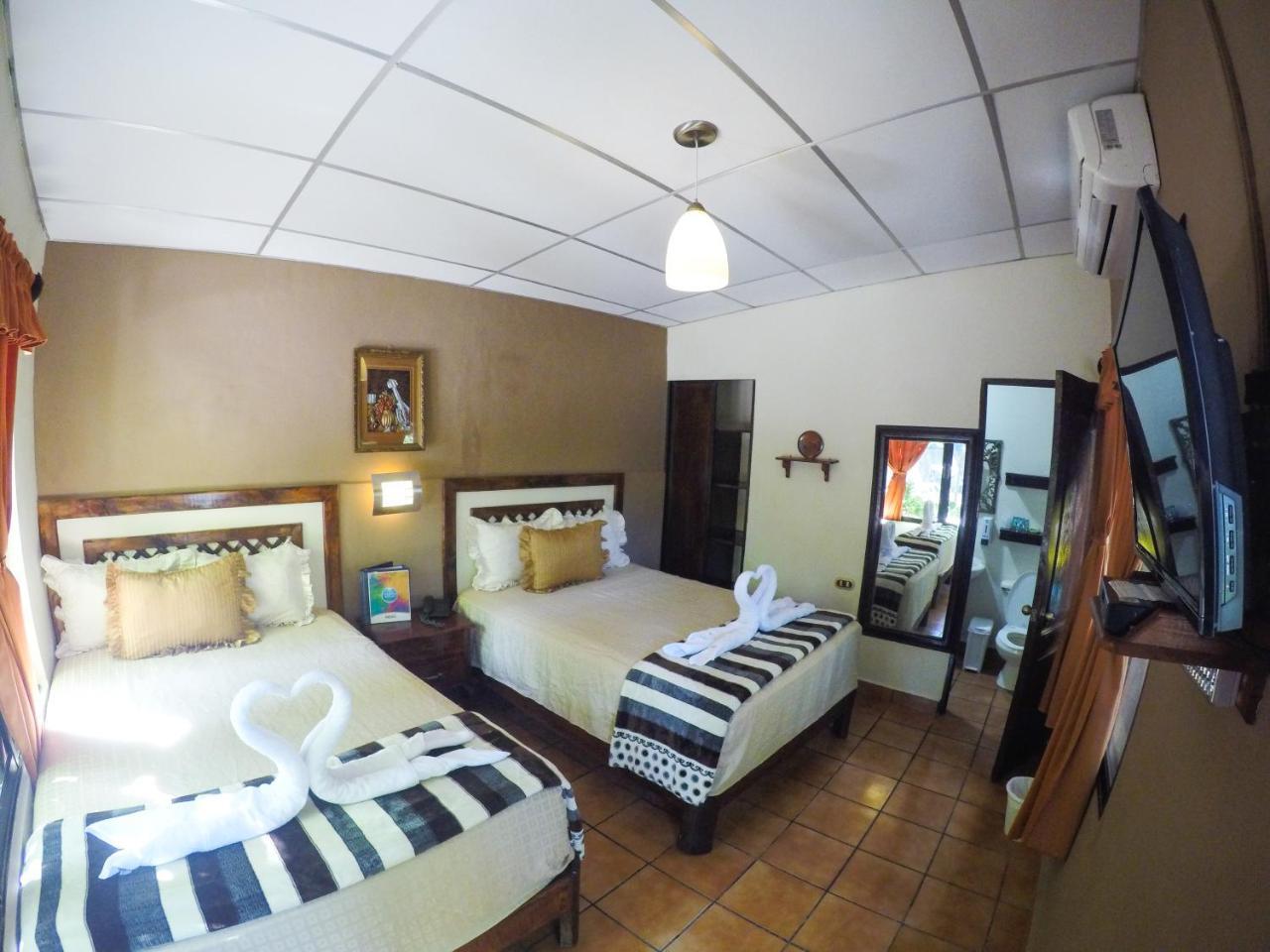 Hotel Estero Y Mar Playa el Pimental ภายนอก รูปภาพ